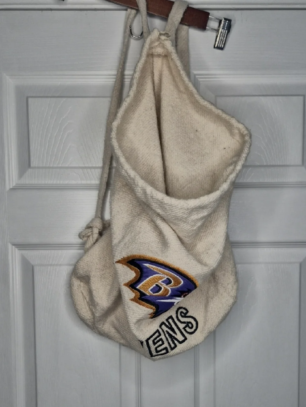 Baltimore Ravens Embroidered Cream Drawstring Backpack - Picture 3 of 5